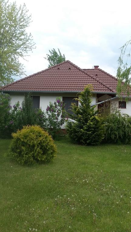 Cserkei Nyaralo Cserkeszolo Exterior foto